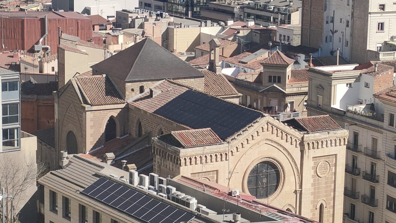 SANT JOAN HA INSTAL·LAT PLAQUES SOLARS