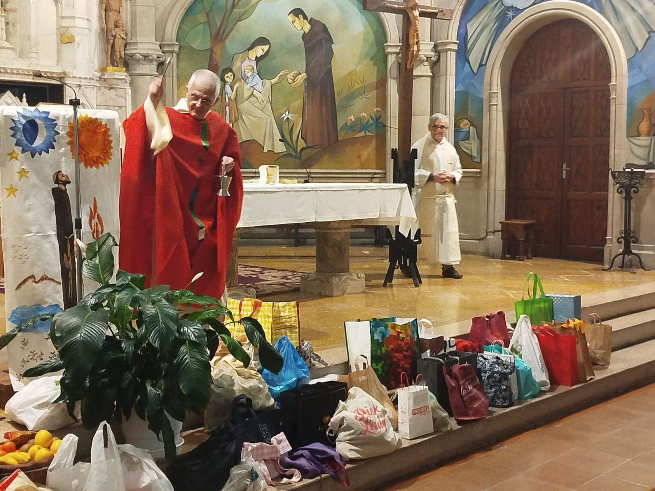 CELEBRACIÓ DE SANT BLAI ALS FRANCISCANS