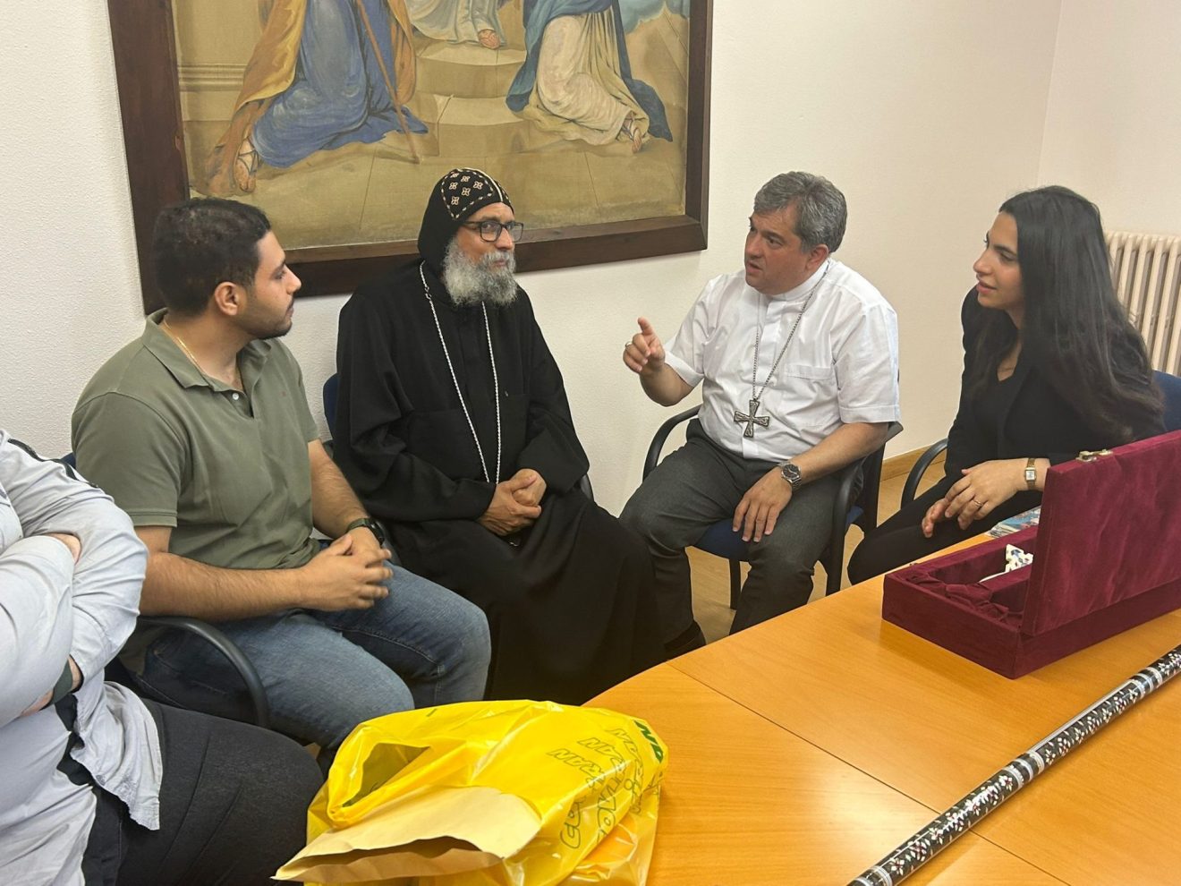 EL BISBE DANIEL REP EL DELEGAT PATRIARCAL DE L’ESGLÉSIA CRISTIANA COPTA ORTODOXA DE LLEIDA